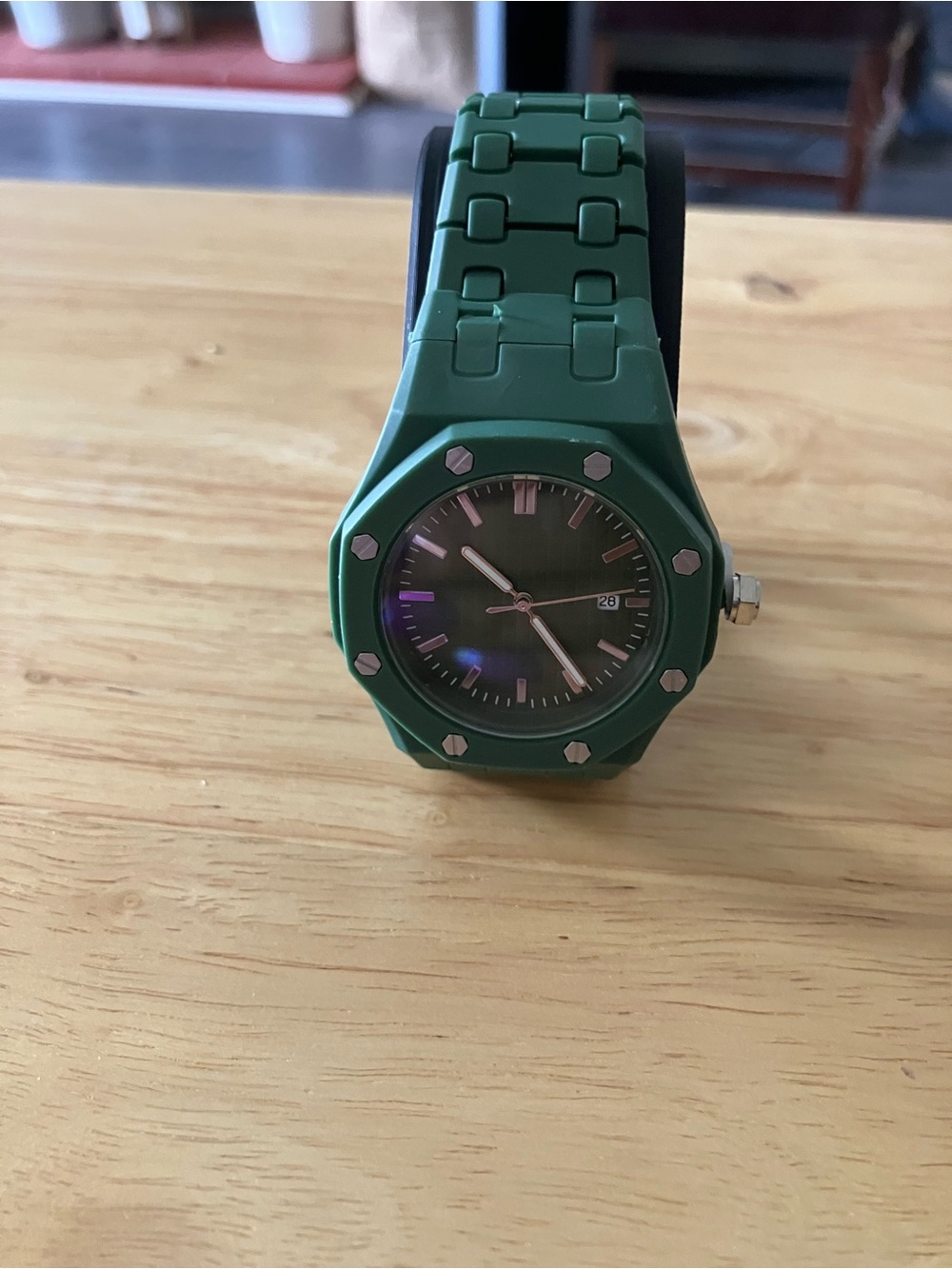 Unbranded Men's Green Sport Watch - Casual Everyday Timepiece